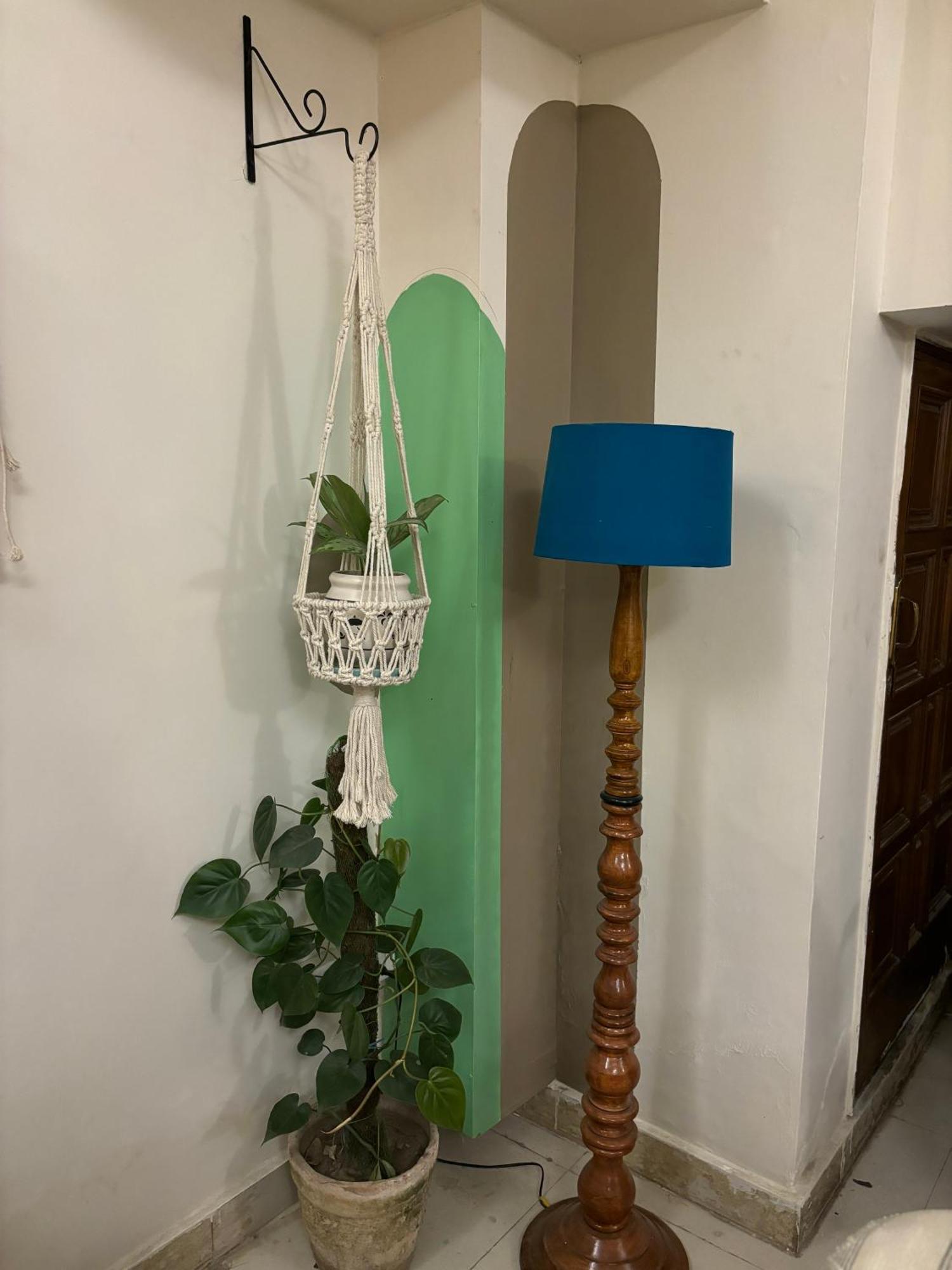 Atharva'S Homestay By Goaround Homes - Nehru Enclave Metro, South Delhi Ню Делхи Екстериор снимка